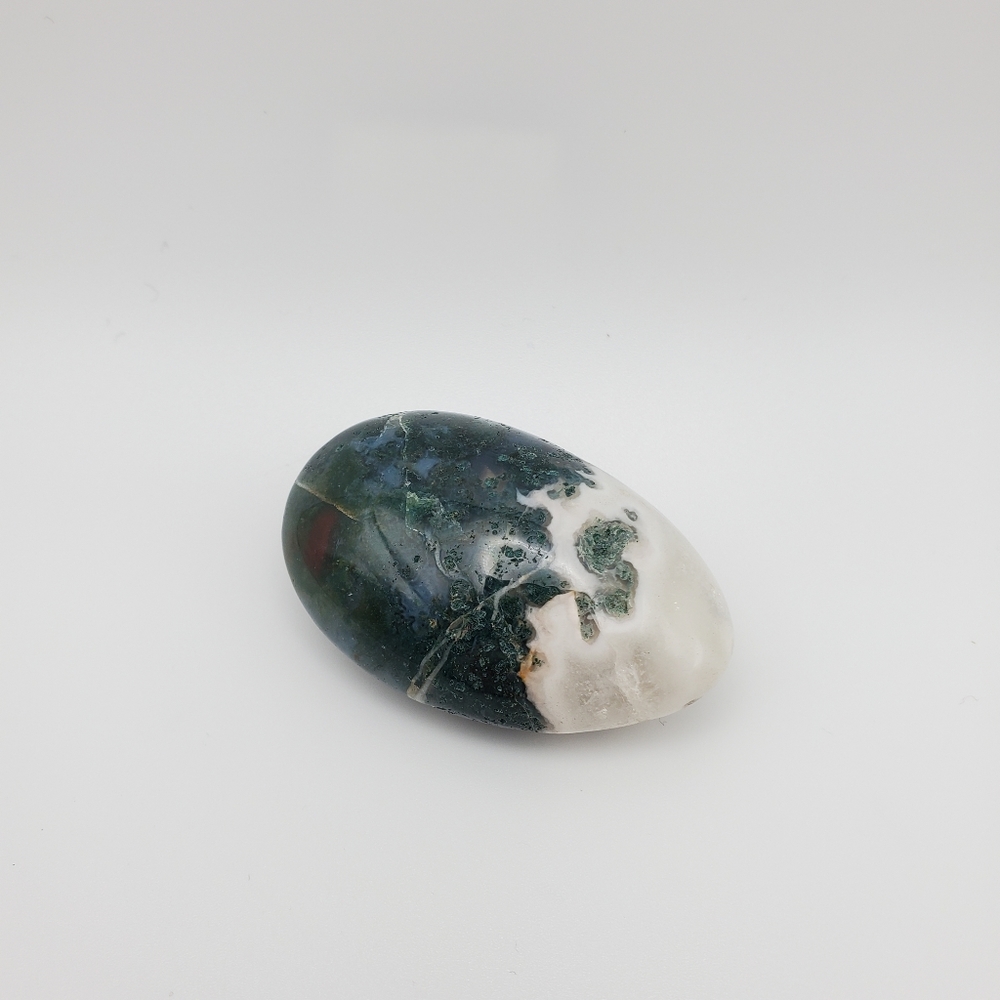 Moss Agate Palm Stone